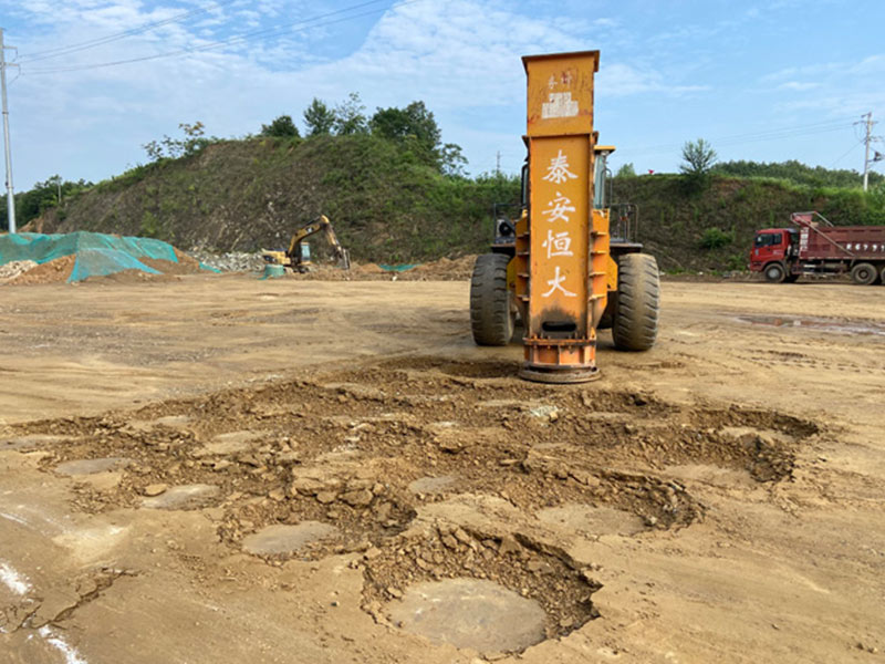 鏟車高速液壓夯實機