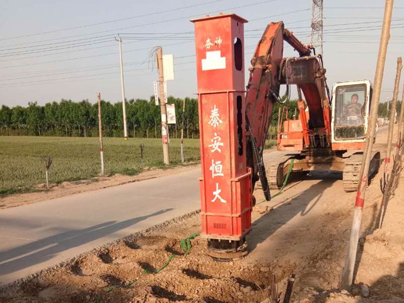 挖掘機(jī)改裝打夯錘
