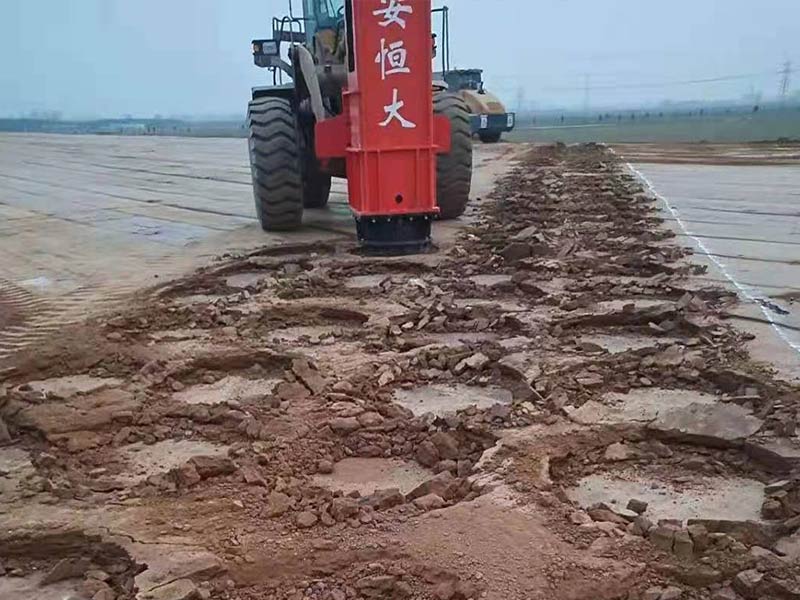 裝載機(jī)液壓夯