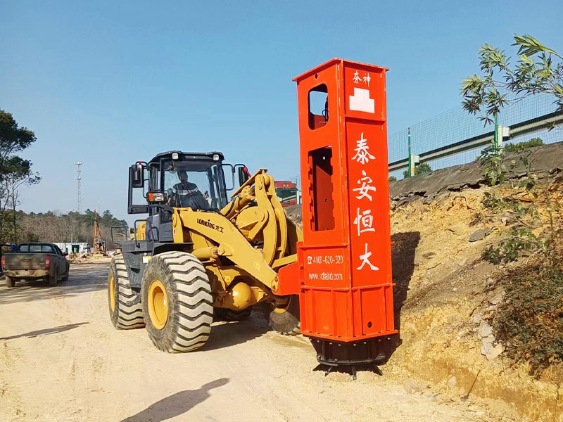 鏟車改夯實機